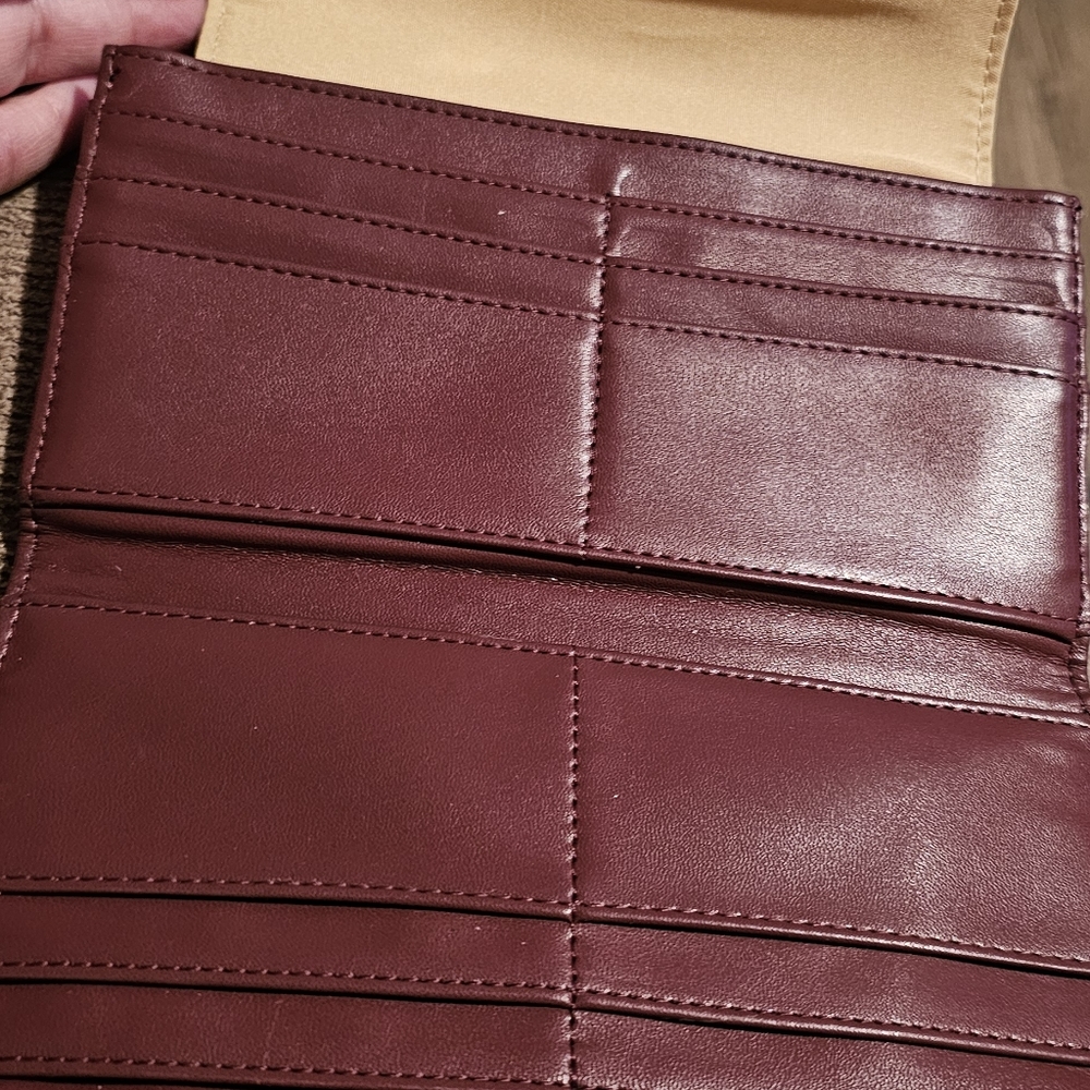 Wine color wallet
